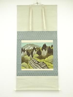 谷野圭一筆　早春　肉筆絹本掛軸（共箱）